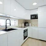 Modern Family Townhouse Apartament *