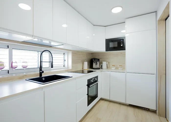 Modern Family Townhouse 아파트 *